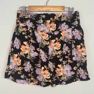 Kimichi Blue Mid rise floral women’s shorts